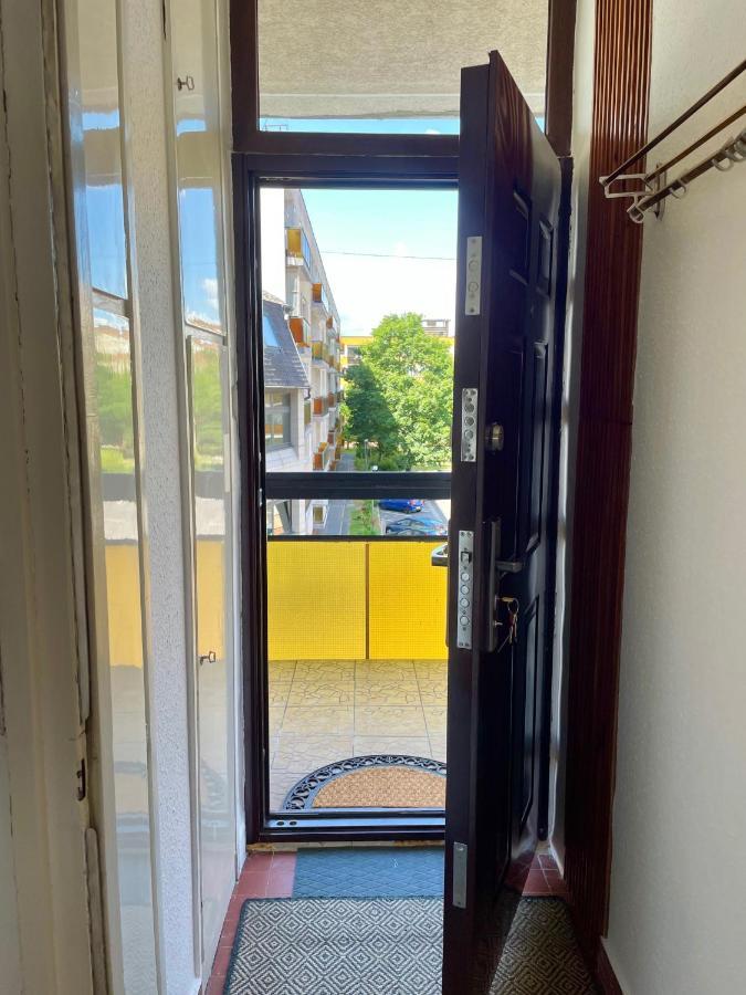 Nosztalgia Apartman Lejlighed Veszprém Eksteriør billede