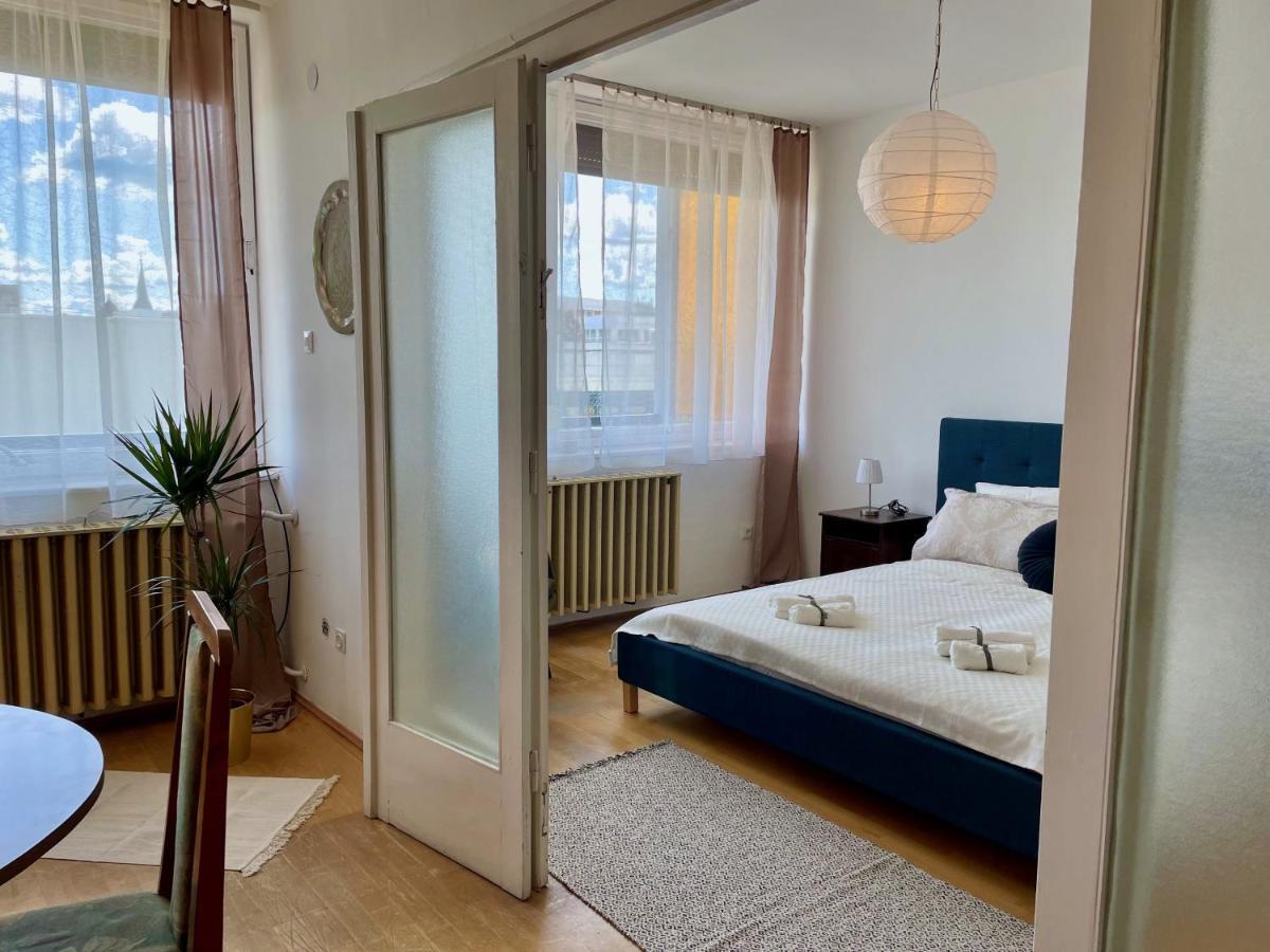 Nosztalgia Apartman Lejlighed Veszprém Eksteriør billede